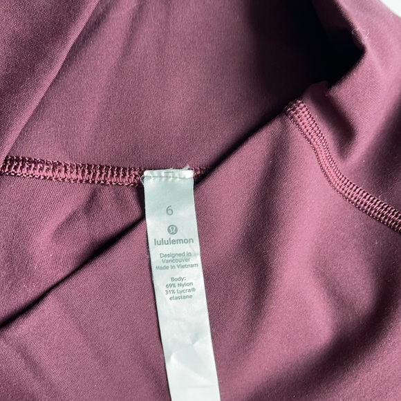 Lululemon Leggings 6 - Picture 2 of 2